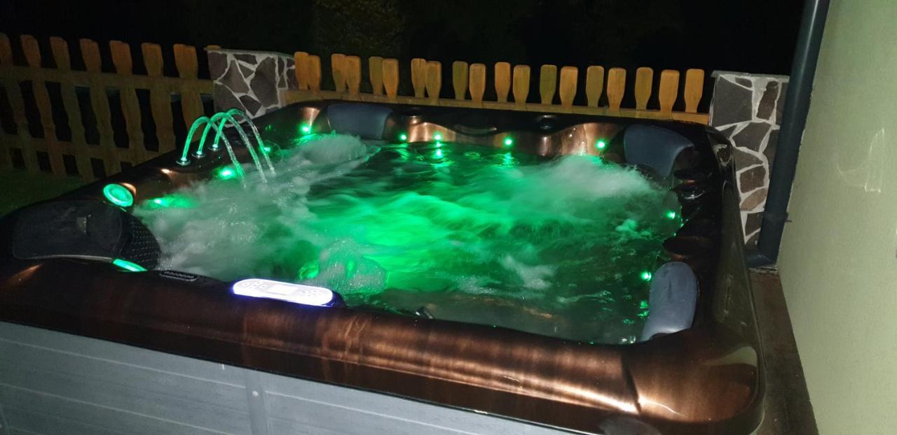 Forrest Hotel شوموتوف المظهر الخارجي الصورة