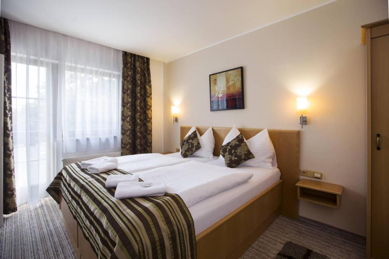Forrest Hotel شوموتوف المظهر الخارجي الصورة
