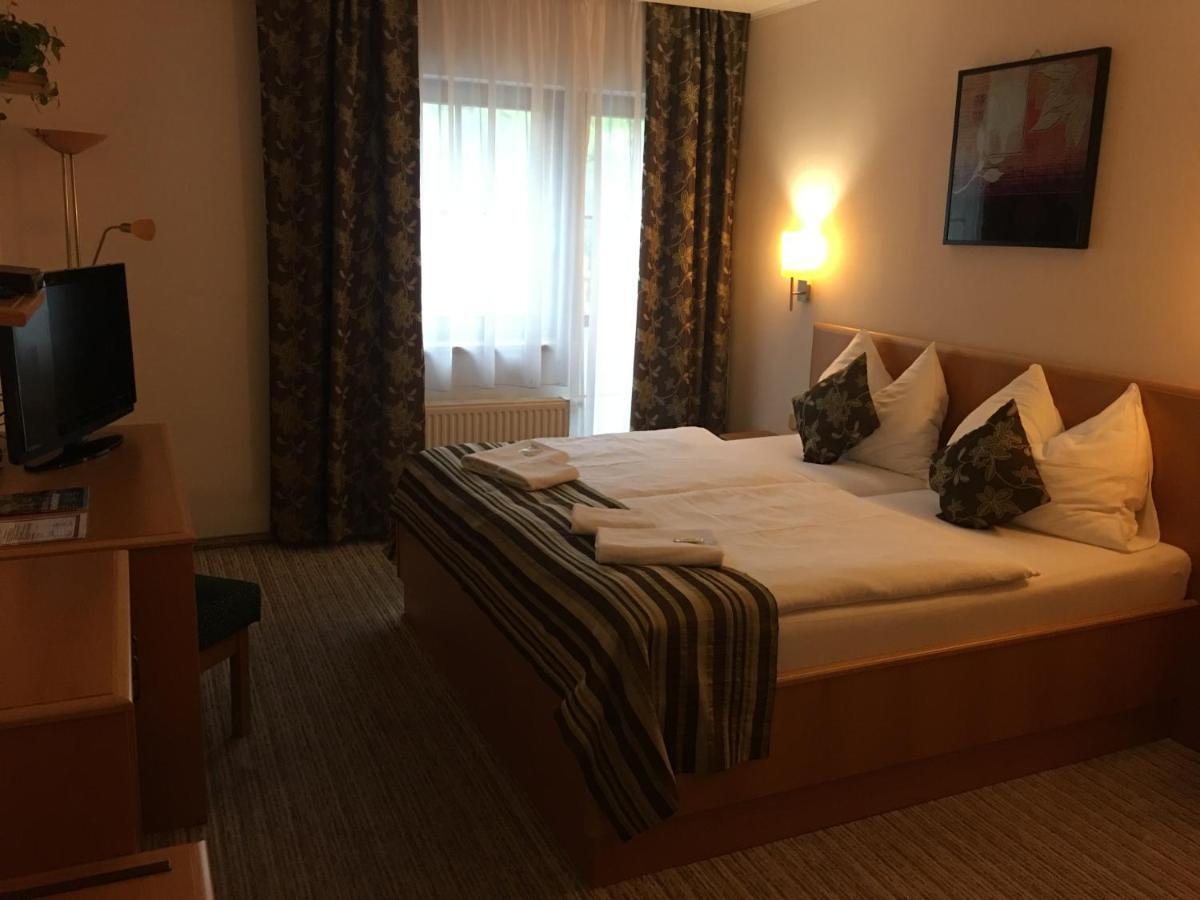 Forrest Hotel شوموتوف المظهر الخارجي الصورة