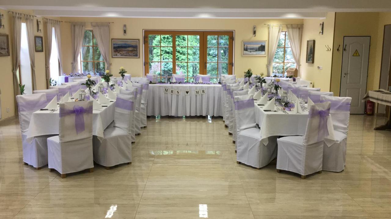 Forrest Hotel شوموتوف المظهر الخارجي الصورة