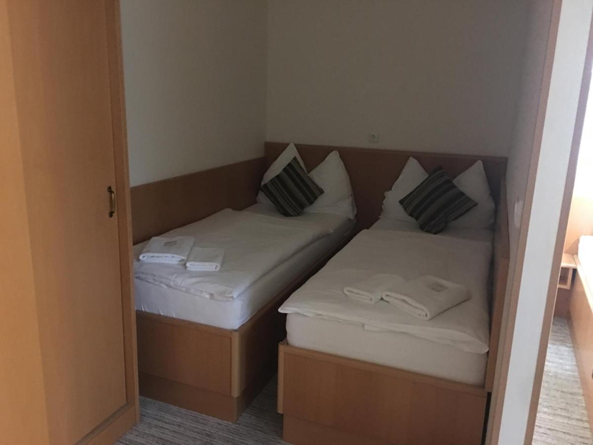 Forrest Hotel شوموتوف المظهر الخارجي الصورة