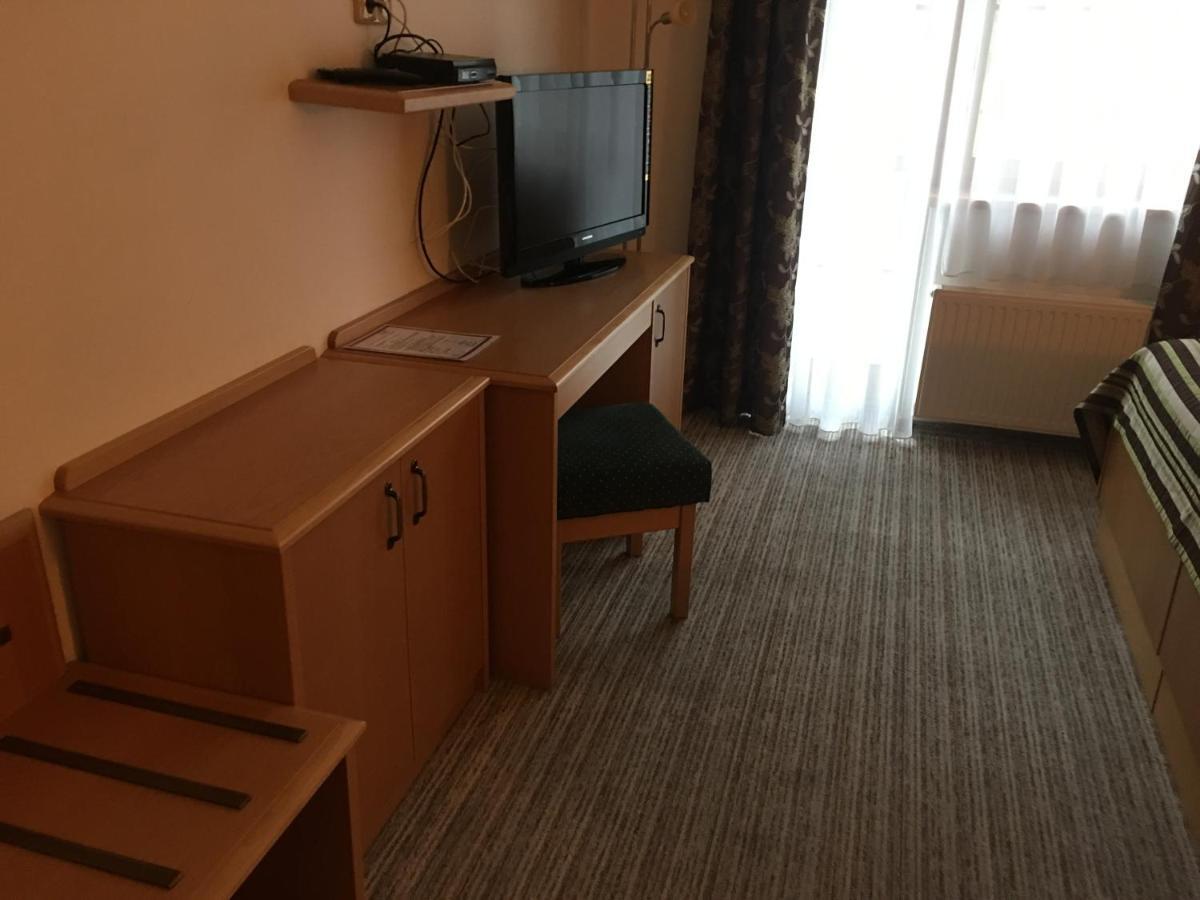 Forrest Hotel شوموتوف المظهر الخارجي الصورة